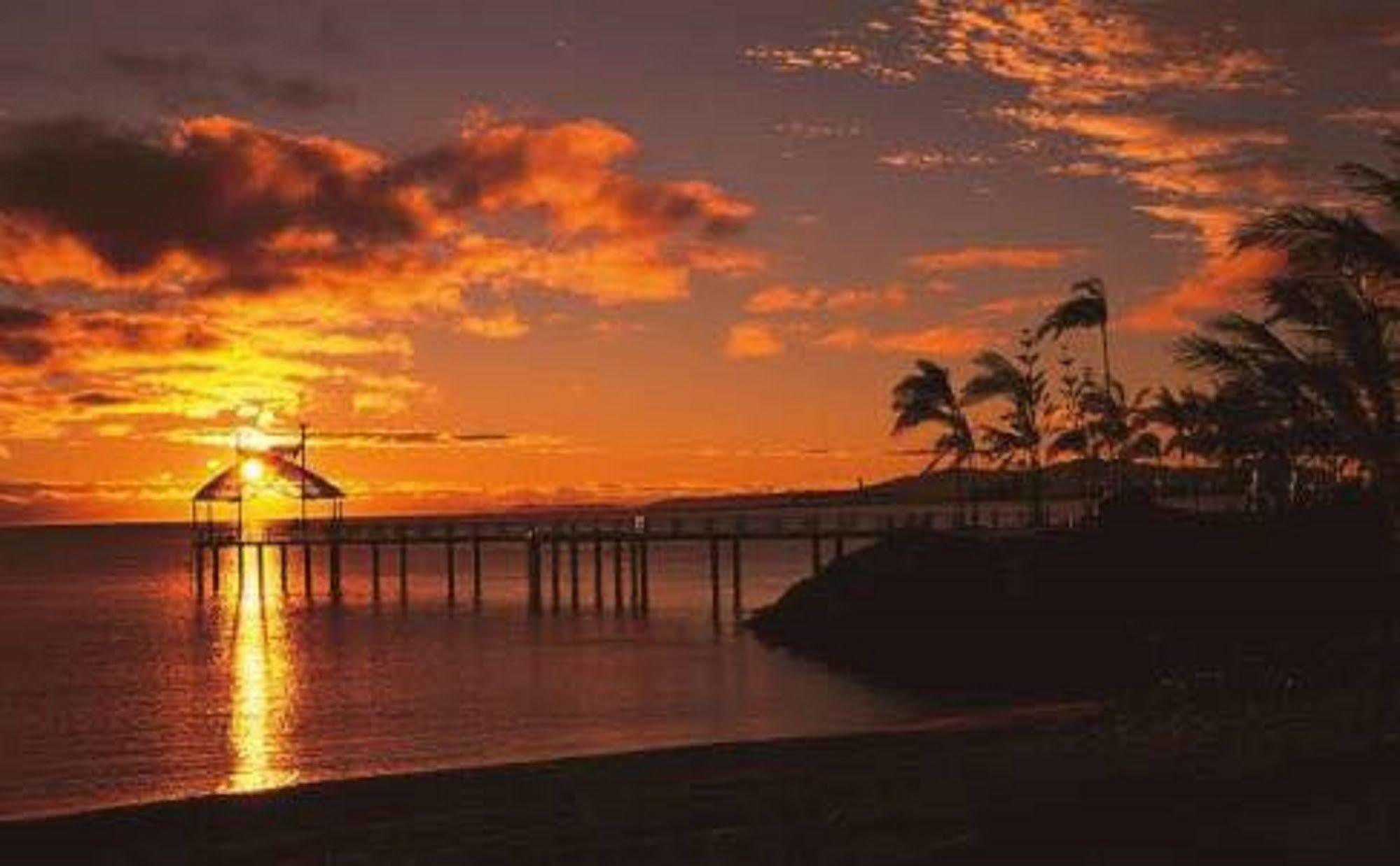Hotel Allen Townsville Exterior photo